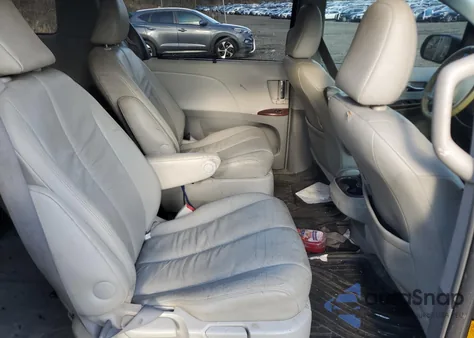 2011 Toyota Sienna Xle из США, поврежденный, VIN 5TDDK3DC9BS006655